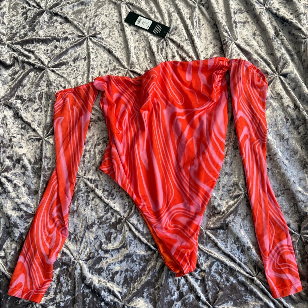 NWT Swirl Bodysuit